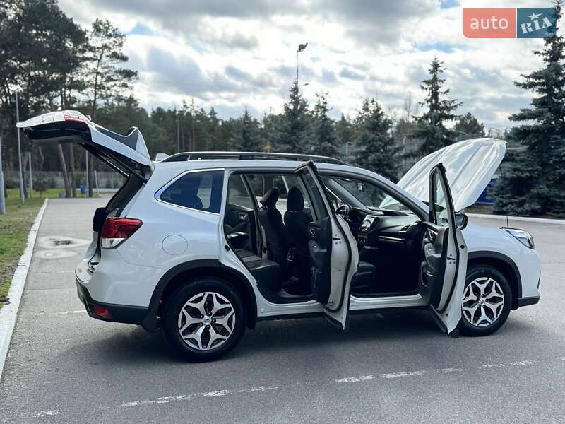 Позашляховик / Кросовер Subaru Forester 2019 в Києві фото 35 Позашляховик / Кросовер Subaru Forester 2019 в Києві
