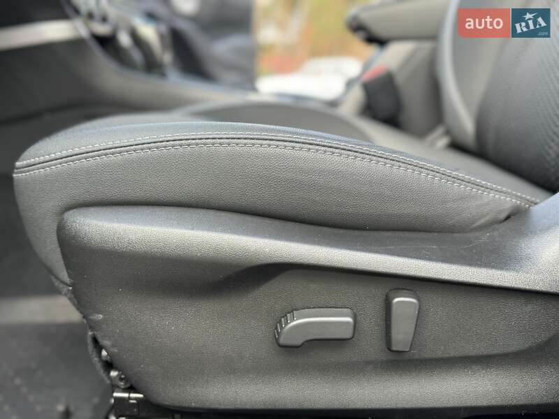 Позашляховик / Кросовер Subaru Forester 2019 в Києві фото 38 Позашляховик / Кросовер Subaru Forester 2019 в Києві