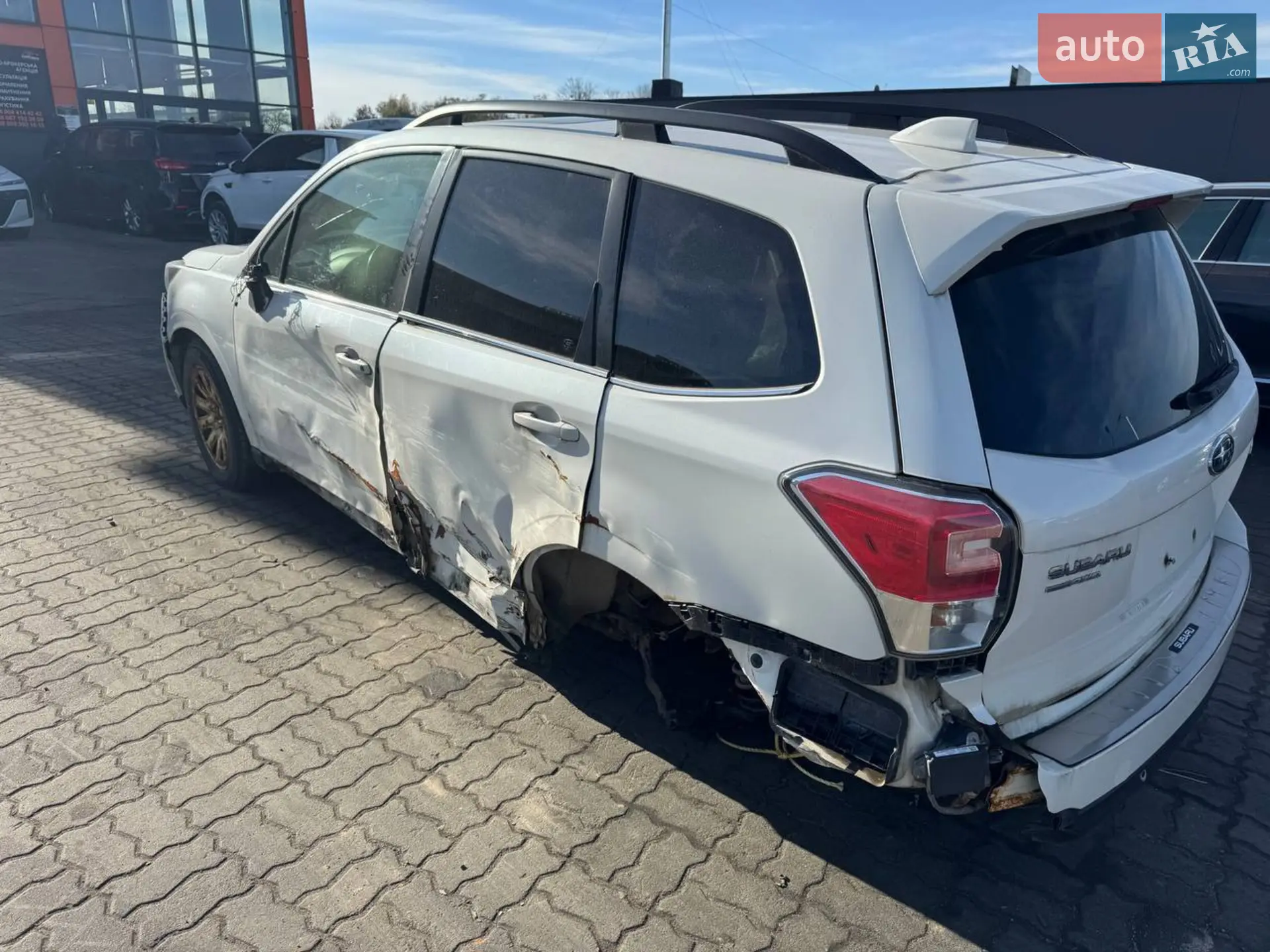 2016 Subaru Forester - мініатюра 3