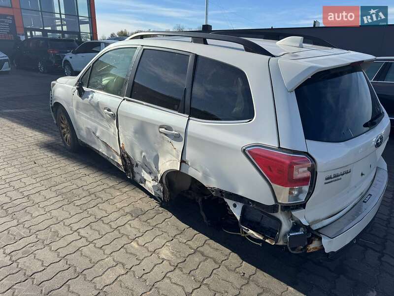 Внедорожник / Кроссовер Subaru Forester 2016 в Львове фото 3 Внедорожник / Кроссовер Subaru Forester 2016 в Львове