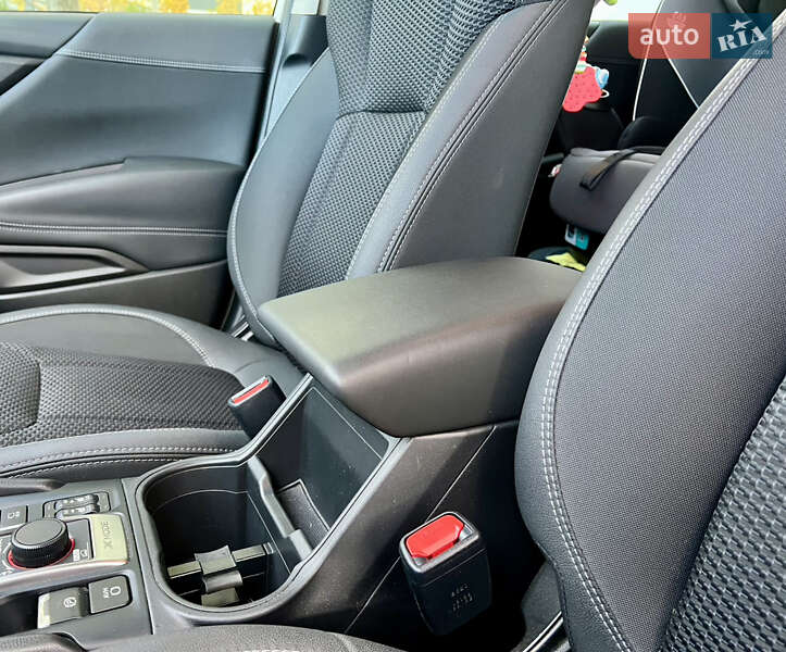 Внедорожник / Кроссовер Subaru Forester 2020 в Киеве