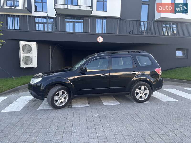 Позашляховик / Кросовер Subaru Forester 2008 в Львові