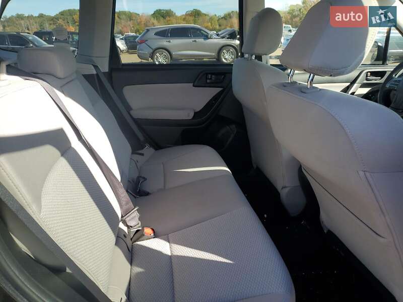 Внедорожник / Кроссовер Subaru Forester 2015 в Львове