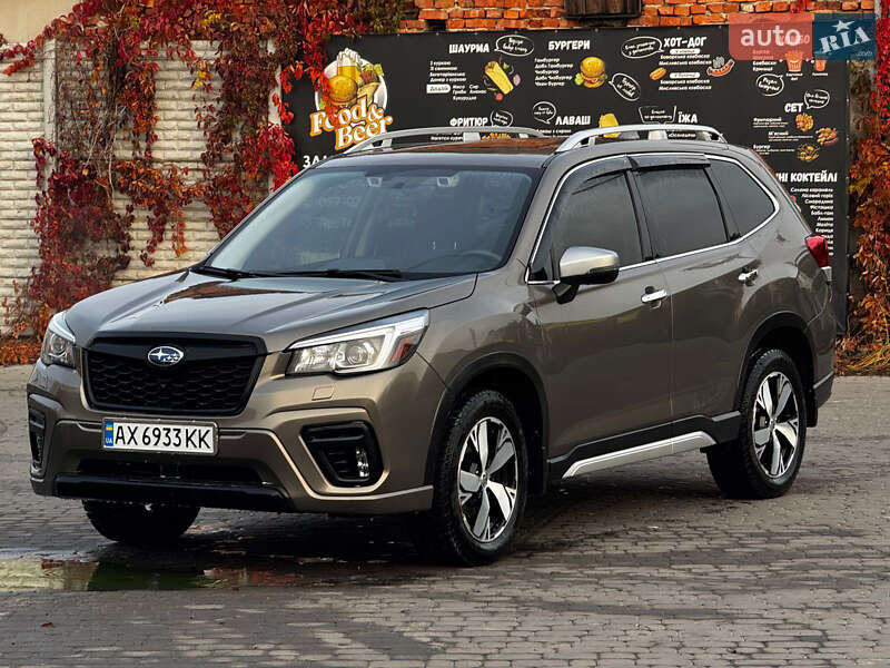 Внедорожник / Кроссовер Subaru Forester 2019 в Харькове