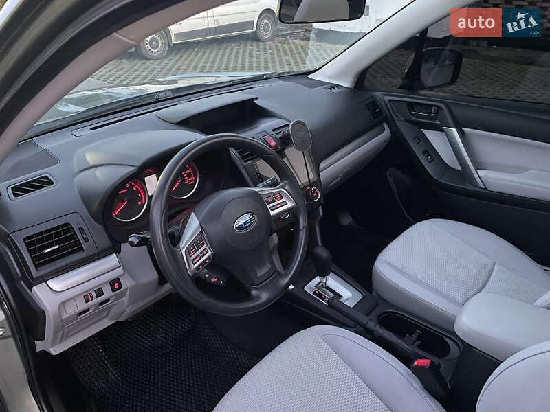 Внедорожник / Кроссовер Subaru Forester 2013 в Хмельницком