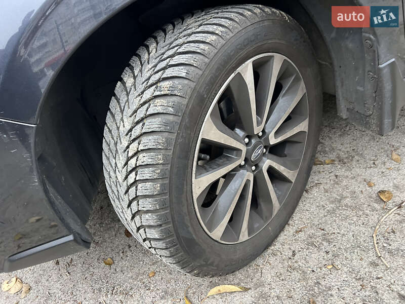 Внедорожник / Кроссовер Subaru Forester 2017 в Днепре