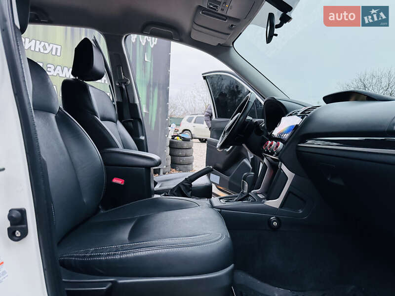 Внедорожник / Кроссовер Subaru Forester 2018 в Харькове