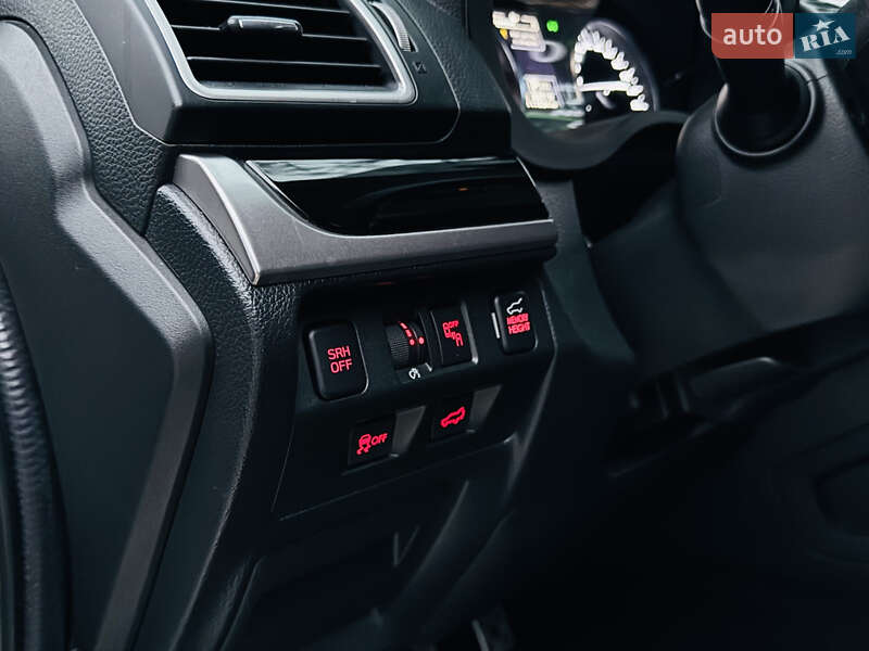 Внедорожник / Кроссовер Subaru Forester 2018 в Харькове