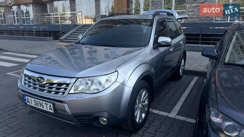 Subaru Forester 2011