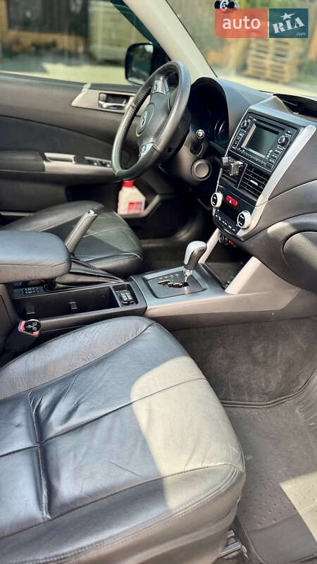 Внедорожник / Кроссовер Subaru Forester 2011 в Киеве