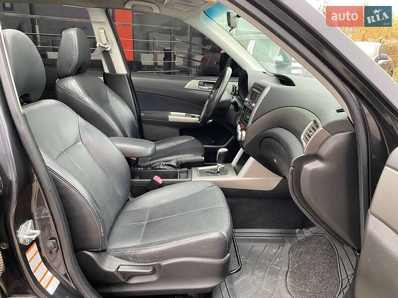 Внедорожник / Кроссовер Subaru Forester 2008 в Львове