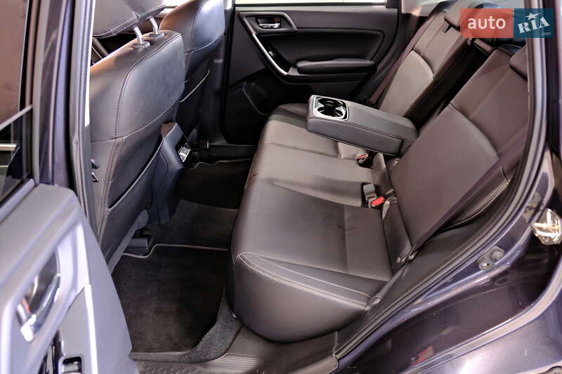 Внедорожник / Кроссовер Subaru Forester 2017 в Одессе