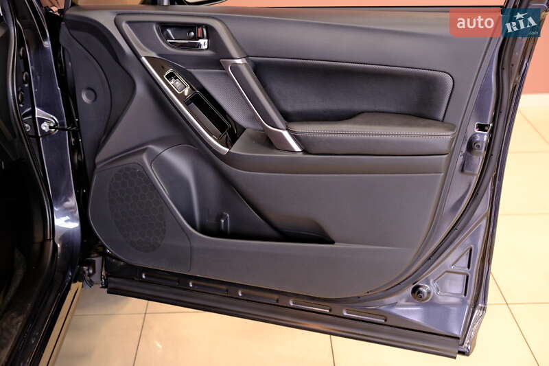 Внедорожник / Кроссовер Subaru Forester 2017 в Одессе