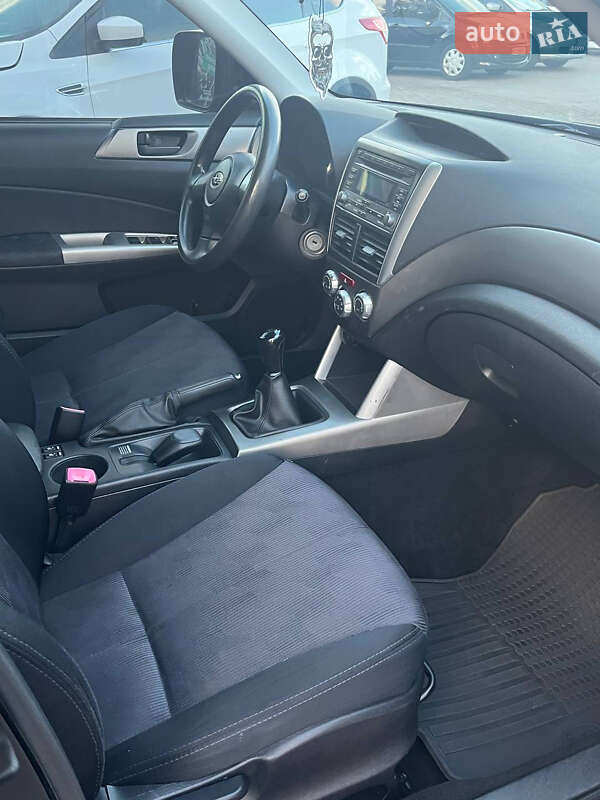 Внедорожник / Кроссовер Subaru Forester 2008 в Кривом Роге