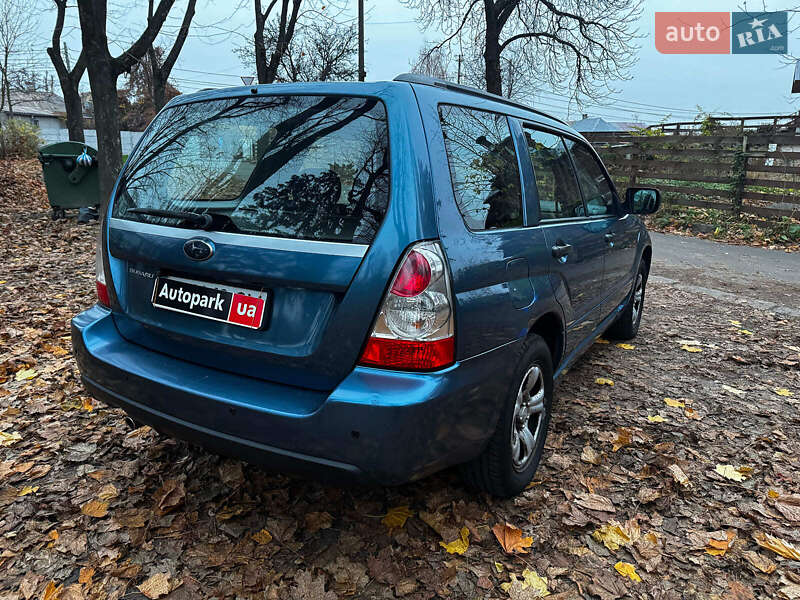 Внедорожник / Кроссовер Subaru Forester 2006 в Киеве