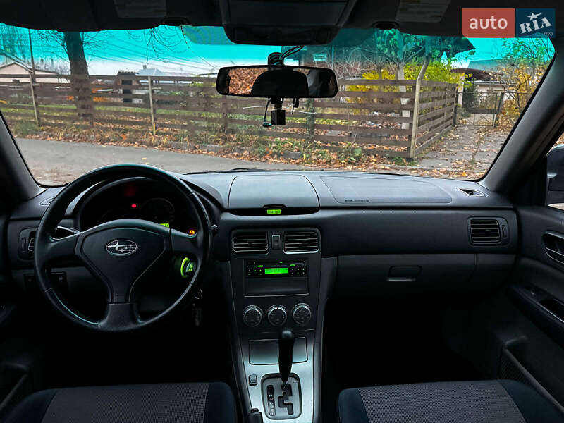 Внедорожник / Кроссовер Subaru Forester 2006 в Киеве