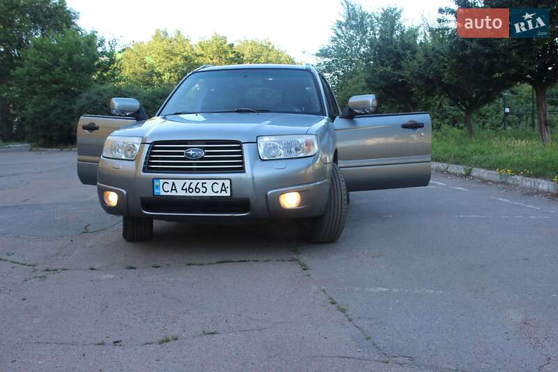 Внедорожник / Кроссовер Subaru Forester 2007 в Черкассах