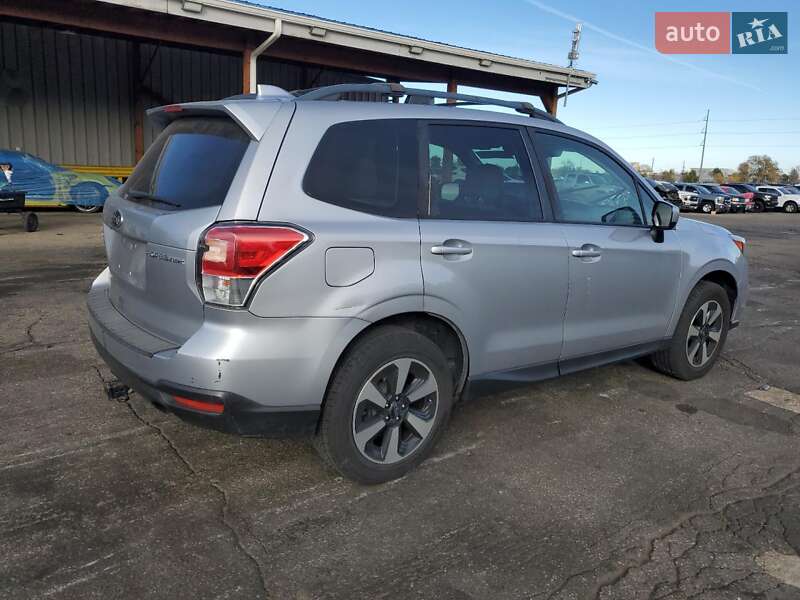 Внедорожник / Кроссовер Subaru Forester 2017 в Днепре фото 3 Внедорожник / Кроссовер Subaru Forester 2017 в Днепре