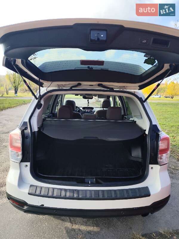 Позашляховик / Кросовер Subaru Forester 2018 в Кам'янському