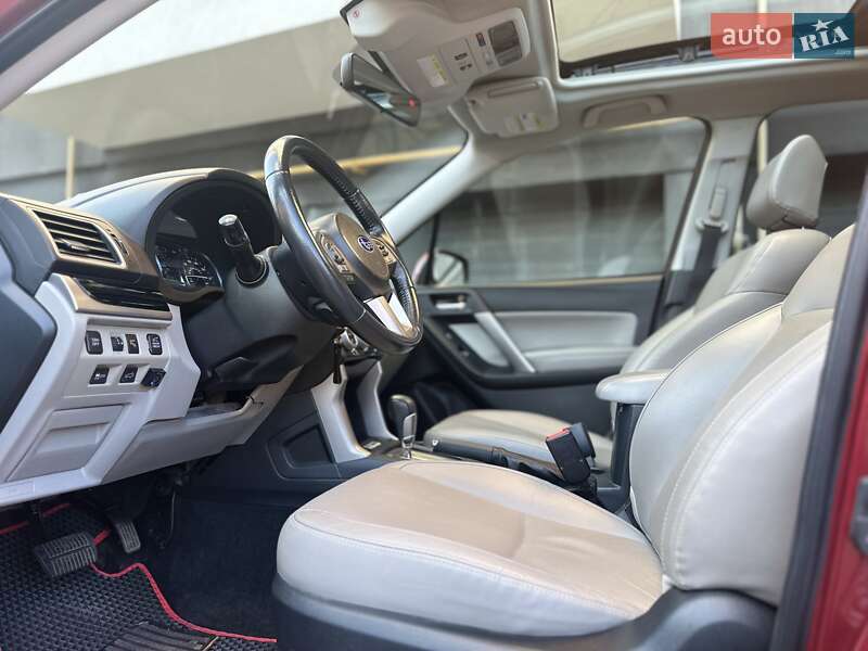 Внедорожник / Кроссовер Subaru Forester 2017 в Тернополе