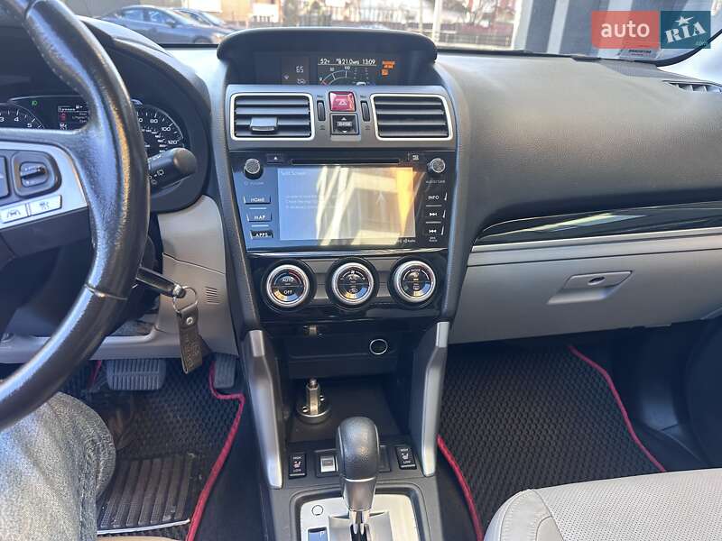 Внедорожник / Кроссовер Subaru Forester 2017 в Тернополе