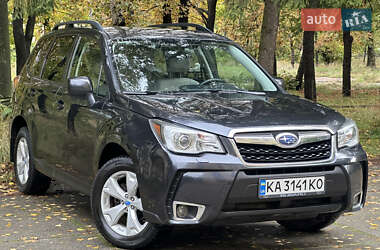 Внедорожник / Кроссовер Subaru Forester 2015 в Киеве
