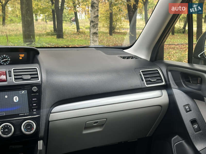 Позашляховик / Кросовер Subaru Forester 2015 в Києві фото 32 Позашляховик / Кросовер Subaru Forester 2015 в Києві