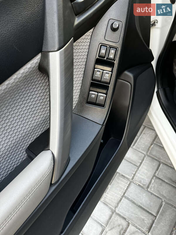 Внедорожник / Кроссовер Subaru Forester 2017 в Днепре фото 14 Внедорожник / Кроссовер Subaru Forester 2017 в Днепре