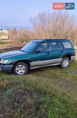 Внедорожник / Кроссовер Subaru Forester 2000 в Шевченкове