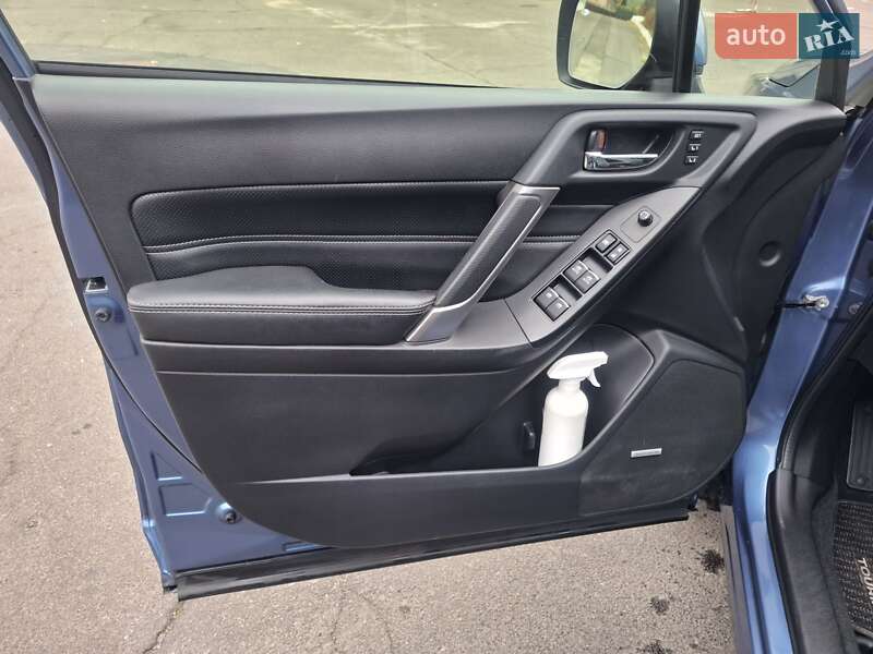 Внедорожник / Кроссовер Subaru Forester 2016 в Одессе