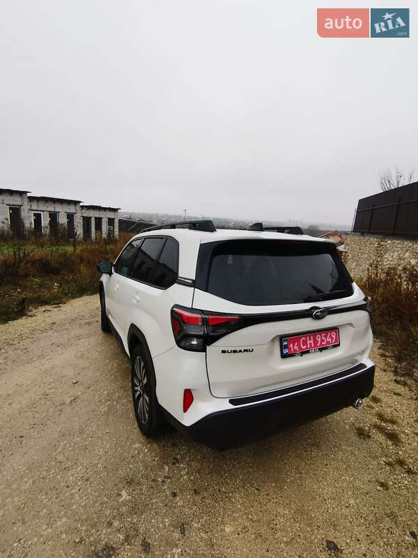 Позашляховик / Кросовер Subaru Forester 2024 в Тернополі