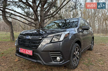 Позашляховик / Кросовер Subaru Forester 2022 в Дніпрі