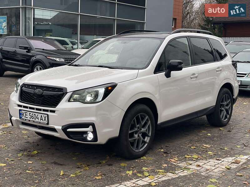 Внедорожник / Кроссовер Subaru Forester 2018 в Днепре