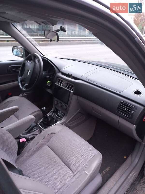 Позашляховик / Кросовер Subaru Forester 2003 в Києві фото 7 Позашляховик / Кросовер Subaru Forester 2003 в Києві