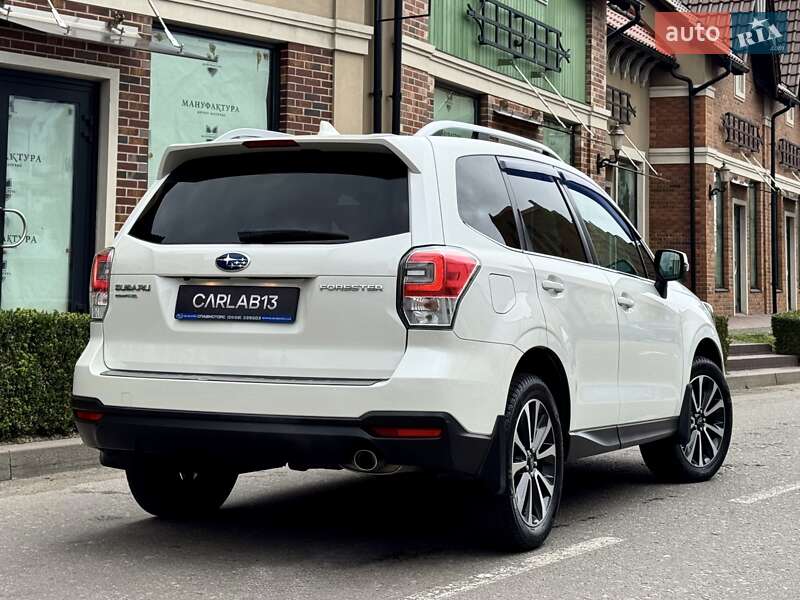 Внедорожник / Кроссовер Subaru Forester 2018 в Киеве