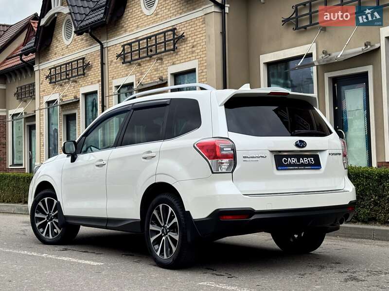 Внедорожник / Кроссовер Subaru Forester 2018 в Киеве