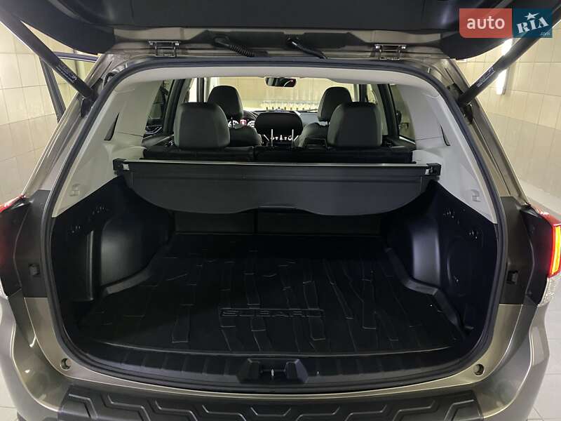 Внедорожник / Кроссовер Subaru Forester 2021 в Умани