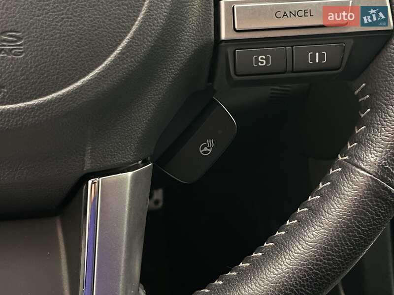 Внедорожник / Кроссовер Subaru Forester 2017 в Киеве