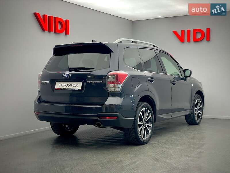 Внедорожник / Кроссовер Subaru Forester 2017 в Киеве