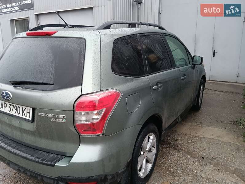 Позашляховик / Кросовер Subaru Forester 2013 в Запоріжжі