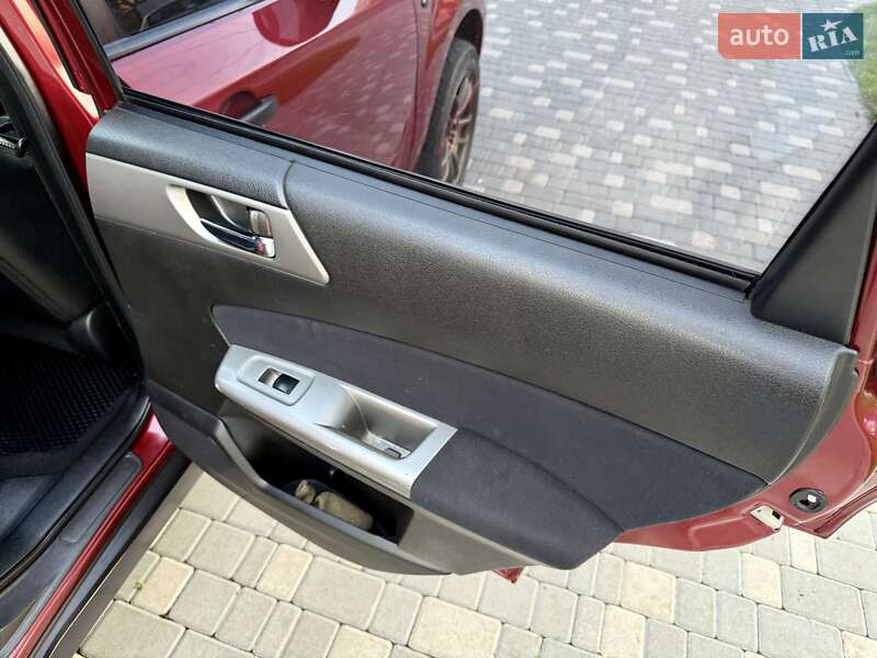 Внедорожник / Кроссовер Subaru Forester 2008 в Одессе