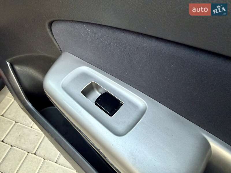 Внедорожник / Кроссовер Subaru Forester 2008 в Одессе