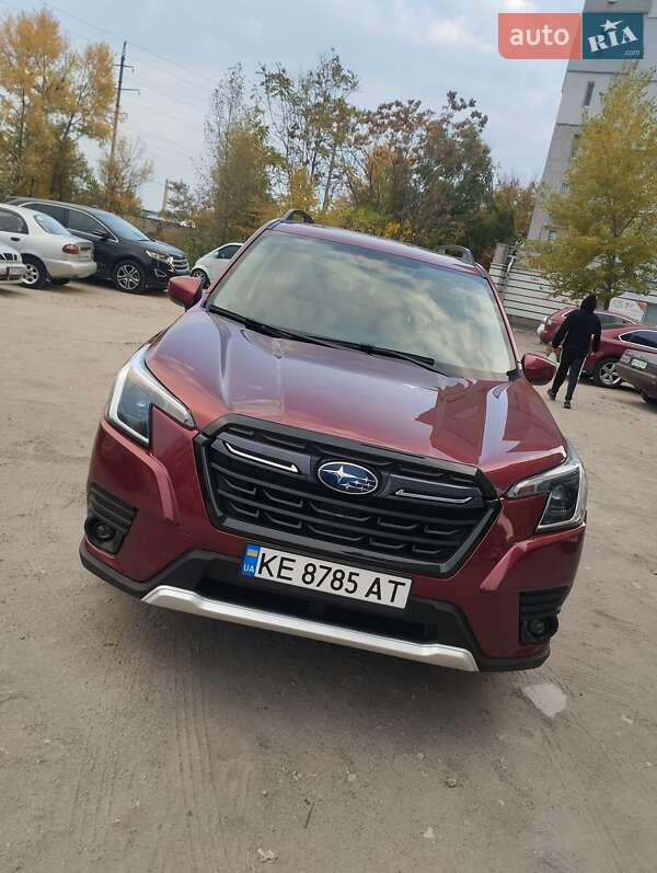 Внедорожник / Кроссовер Subaru Forester 2020 в Днепре