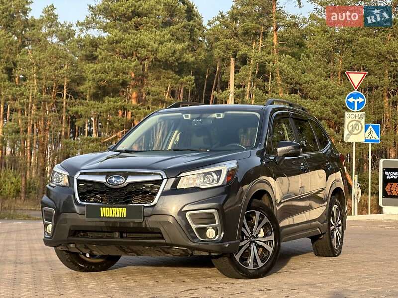 Внедорожник / Кроссовер Subaru Forester 2019 в Киеве