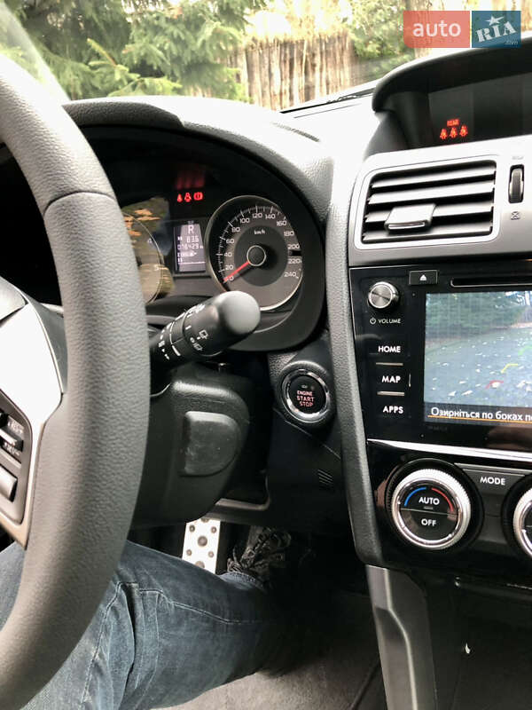 Внедорожник / Кроссовер Subaru Forester 2015 в Львове