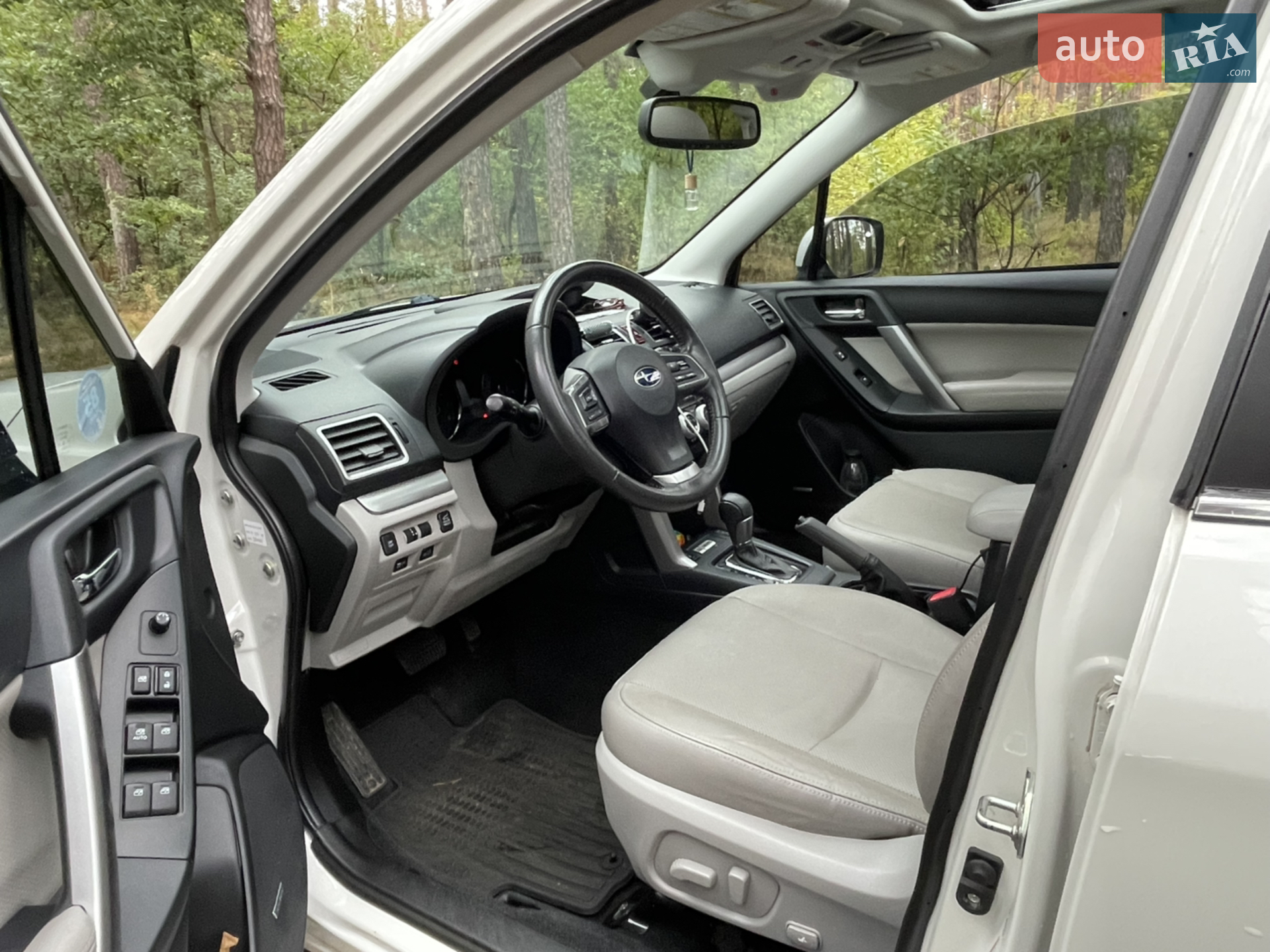 2016 Subaru Forester - мініатюра 14