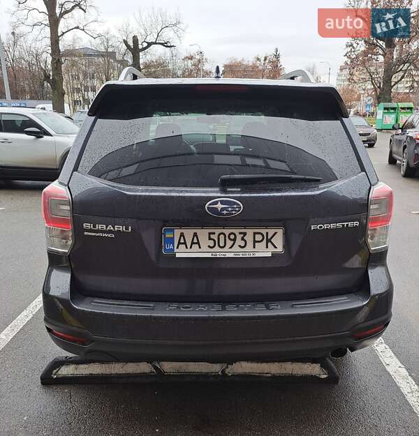Позашляховик / Кросовер Subaru Forester 2017 в Бучі