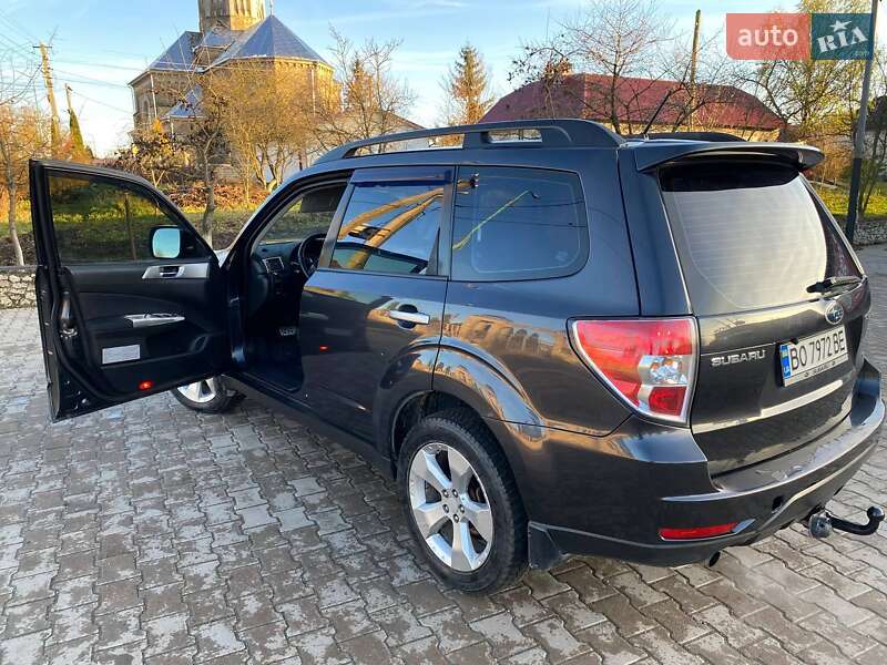 Внедорожник / Кроссовер Subaru Forester 2008 в Тернополе