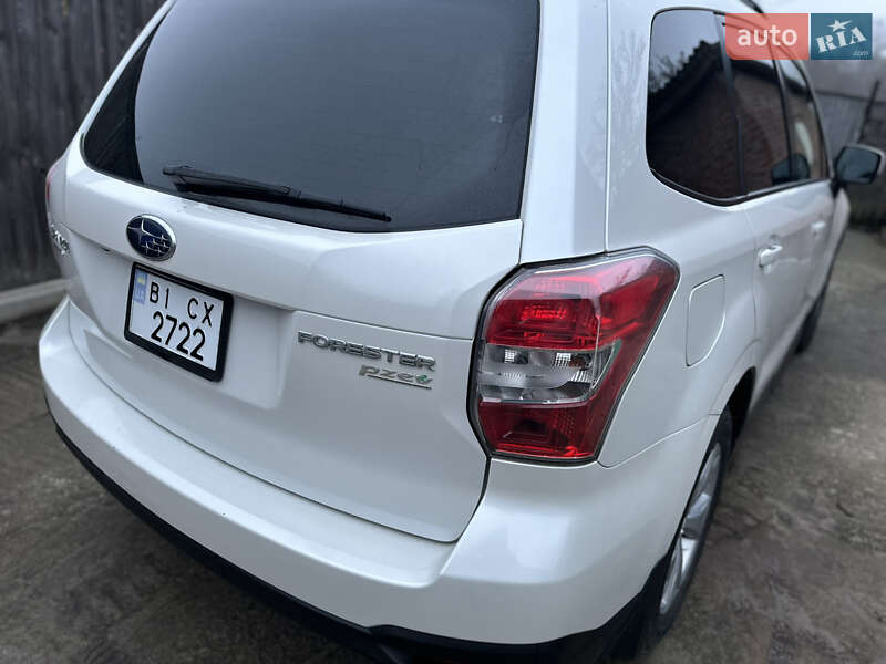 Внедорожник / Кроссовер Subaru Forester 2014 в Котельве