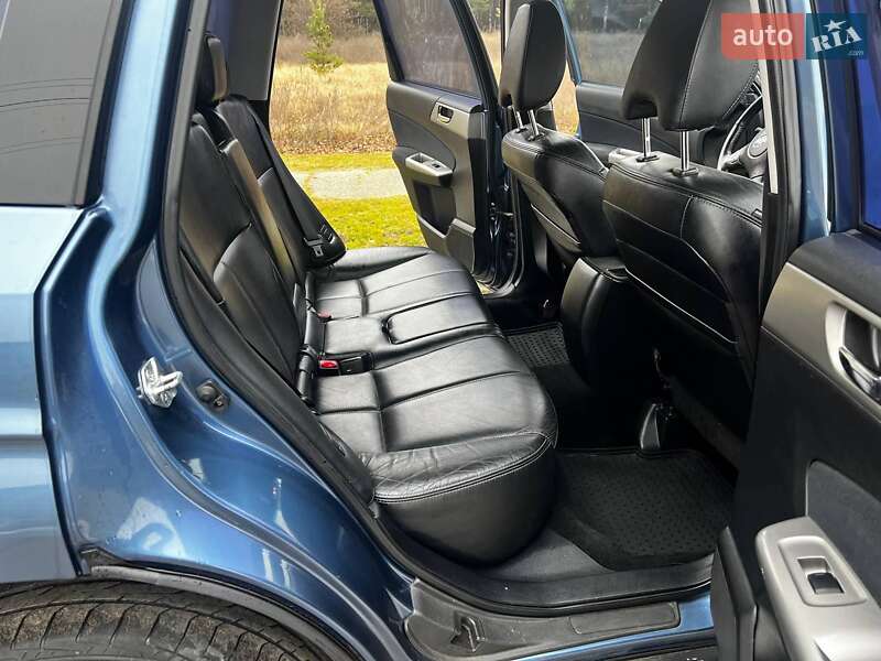 Внедорожник / Кроссовер Subaru Forester 2008 в Кременчуге